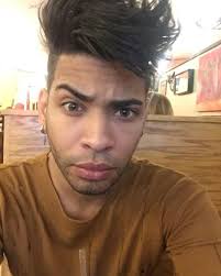 Lineysha Sparx • Andy Trinidad (8 Jul 1988) originally from San Juan,  Puerto Rico and now residing in Orlando, FL • RuPaul's Drag Race • Season 5  #dragqueens #untucked #outofdrag #unpainted #menofdragrace #transformations  #femaleimpersonation