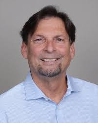 Aaron Mink's Instagram, Twitter & Facebook