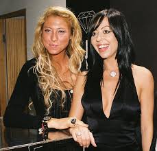 Fátima lopes, comih (born 8 march 1965) is a portuguese fashion designer. File Cristina Moehler E Fatima Lopes Na Exponor Jpg Wikimedia Commons