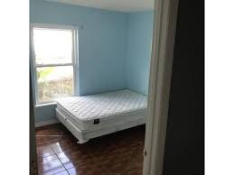 Pin By Javierrangelt On 500 Furnished Room Rooms For Rent Private Room Room