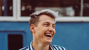 ADAM MACH: MÁM JEŠTĚ MNOHO DESTINACÍ, KAM SE CHCI PODÍVAT