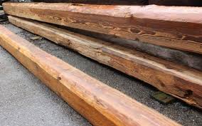 Alte Holzbalken Gehackte Balken Oberflache Altholz Scheunenholz Fachwerk Scheunenholz Holzbalken Altholz