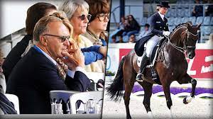 Find the perfect karl heinz rummenigge stock photos and editorial news pictures from getty images. Chio In Aachen Rummenigge Fiebert Mit Tochter Charlotte Sport Mix Bild De