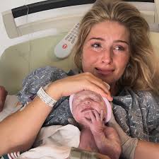 Heartbreaking news!!! 'Bringing Up Bates' Kelly Jo Bates Almost Dies, Ends  Up In ICU. Her condition is so critical that doctors are calling for a  miracle to happen to her. READ NOW: