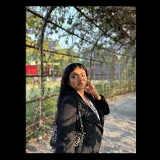 POOJA DATTA (@floating_.heart_.01) • Instagram photos and videos