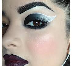 Black And White Eyeshadow Makeup Pin By Katelyn Demoski On Makeup Idees Makeup Black And White Makeup White Eyeshadow