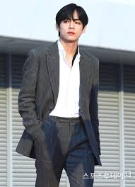 Pin On Bts Taehyung