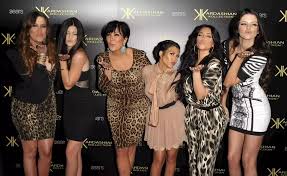 The web is full of diverse procrastination stations, but many of us find ourselves drawn to news and entertainment sites. Kuwtk Entertainment News Celebrity News Celebrity Gossip E Online