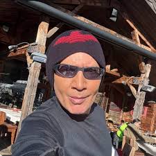 Lena, Hi. My english is not very good,that's why.