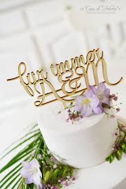Corona spuckwand, corona schilder, cake topper, tortenständer, gästebücher, dekoartikel, türschilder sie können unsere cake topper natürlich auch personalisiert und individuell gestaltet bekommen. Hochzeit Cake Topper Personalisiert Hochzeitstorte Hochzeit Brautpaar