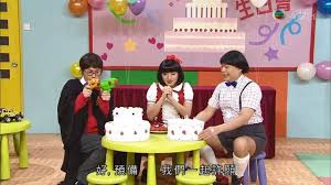 2001年《歡樂今宵》 2009年《華麗翡翠星力量》 2010年《荃加福祿壽》 2013年《玩嘢王》 2019年《她她她的少女時代》 李思捷擅長模仿 曾扮過不少天皇巨星唱歌 包括鄭少秋、張國榮、四大天王等 神態舉止維肖維妙 他也曾變聲假扮周星馳 打電話作弄. Tvbçš„èŠ±å¿ƒæµªå­å¦‚ä»Šç»ˆäºŽå®šæ€§ä¸Žå°20å²æ–°è®¤è¯†å¥³å‹è®¢å©š é›ªèŠ±æ–°é—»