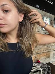 Looking g for brunette model for Wednesday 8am Balayage Paloma salon Cost  to cover product used ☺️