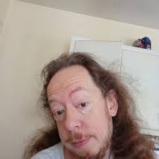 Do dialysis centers stagger patient treatment times?