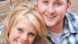 Debbie Seelinger's Instagram, Twitter & Facebook