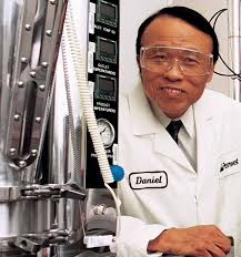 2 0 0 3 A N N U A L R E P O R T