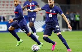 Старые приятели на одном поле. Benzema Gotov Pomoch Francii Na Evro 2020