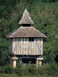 Epingle Sur Monuments Historiques