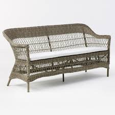 Le rotin est de la liane de palmier de différentes épaisseurs et le canapé est souvent recouvert de coussins amovibles pour que le canapé en rotin soit plus confortable. Canape En Rotin Synthetique 3 Places Sika Design