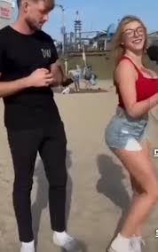 Who is this (the girl) : rWhoIsSheNSFW