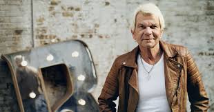 Der name des geburtstagskindes wird von matthias reim persönlich gesprochen und auf die cd gedruckt. Matthias Reim Feiert Geburtstag