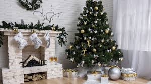 Además, si aún no estás al corriente de lo que se viene este año, te invitamos a conocer las tendencias para navidad 2020. Decorar La Casa En Navidad Hogarmania