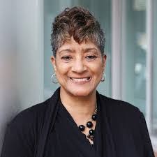 Kiara Carson's Instagram, Twitter & Facebook