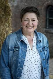 Op zondagavond 13 mei, en een beter moederdagcadeau had ik me niet. Boer Zoekt Vrouw 2018 Cecile Narinx Over De Boeren En Boerinnen