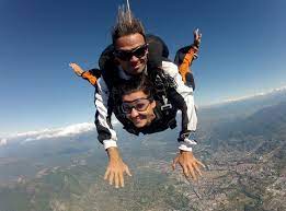 Fallschirmspringen Wie Man Es Auch In Italien Erleben Kann Herr Fella