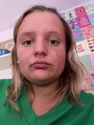 Lily Rice's Instagram, Twitter & Facebook