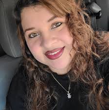 It's been ONE YEAR since her Sono Bello transformation, and her confidence  hasn't stopped growing. With changing her lifestyle and staying consistent  in the gym, it was Sono Bello gave her the