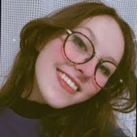 Julia Pisano's Instagram, Twitter & Facebook