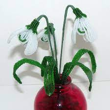 Snowdrops Beaded Flower Arrangement Etsy Beaded Flowers French Beaded Flowers Flower Arrangements