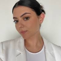 Yesica Pérez Email & Phone Number