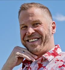 Julianna Gore's Instagram, Twitter & Facebook