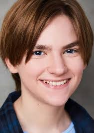 Thomas Elliot's Instagram, Twitter & Facebook