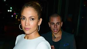 Jennifer lynn lopez was born on july 24, 1969 in the bronx, new york city, new york to lupe lópez & david lópez. J Lo Turns 43 With 25 Year Old Toyboy Casper Smart In Tow