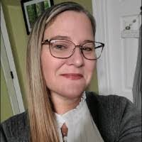 Ana Ituarte's Instagram, Twitter & Facebook