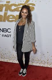 Ahead of glennis grace 's performance in the grand final of america's got talent , popular dutch comedy show zondag met lubach has released a video satirising glennis' struggling single mom. Glennis Grace Zimbio
