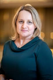 Dr. Anna Szarek-Zwijacz