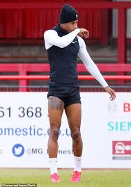 Weird tattoos viking tattoo symbol mythology tattoos symbolic tattoos rune tattoo viking tattoos nordic tattoo war tattoo scandinavian tattoo. Marcus Rashford S Neue Tattoo Ist Ein Bild Von Seiner Eigenen Marke S Logo Aktuelle Boulevard Nachrichten Und Fotogalerien Zu Stars Sternchen