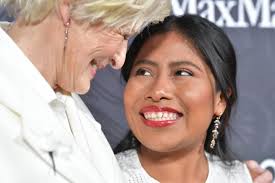 Everything you need to know about yalitza aparicio, the star of netflix's 'roma'. No Matter What Happens At The Oscars Yalitza Aparicio Is Having The Time Of Her Life Vanity Fair