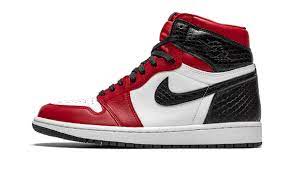Air Jordan 1 High Retro Wmns Satin Snake Cd0461 601 2020 Air Jordans Air Jordan Shoes Nike Air