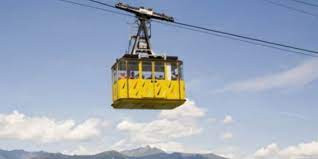 The ticket includes a short chairlift ride that transports you from the top of the funivia to the mountain's summit. Whgdulpzvntcqm