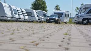 Wird ihnen der führerschein entzogen, so müssen sie direkt nach rechtskraft das führerscheindokument abgeben. B96 Fuhrerschein Wie Bekommt Man Den B96 Fuhrerschein Caravaning