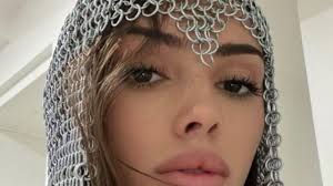 Bianca Censori turns into financial manager as Kanye West gives her legal  power to manage his money