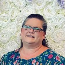 Sarina Tate's Instagram, Twitter & Facebook