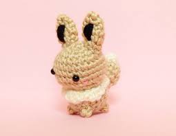 Amigurumi Evoli Evoli Peluche Porte Clef Evoli Pokemon Elements De Noel Au Crochet Noel Crochet Pokemon