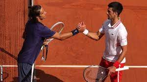 Musetti was able to win the fist two sets against djokovic, and he absolutely deserved them too after showing all his quality. C9hfm4x Nbgujm