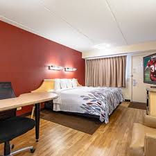 Close to canobie lake park. Red Roof Inn Salem 29 Reviews Hotels 15 Red Roof Ln Salem Nh Phone Number