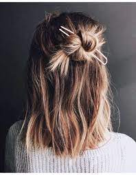 Pin By Sarenur Eren On Hair And Makeup Hair Styles Hairstyle Long Hair Styles